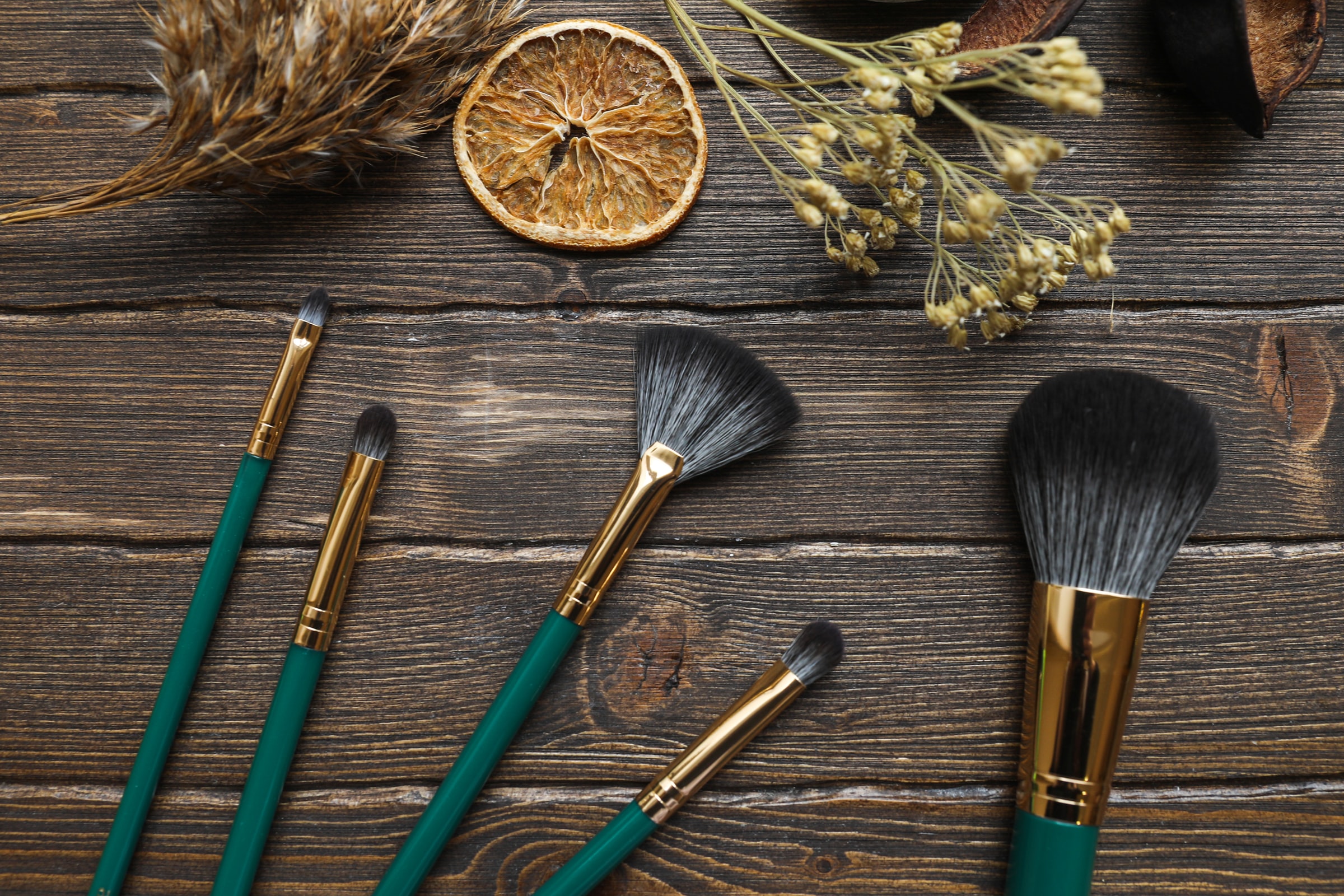 Best Makeup Brushes Set in 2021- At Every Price